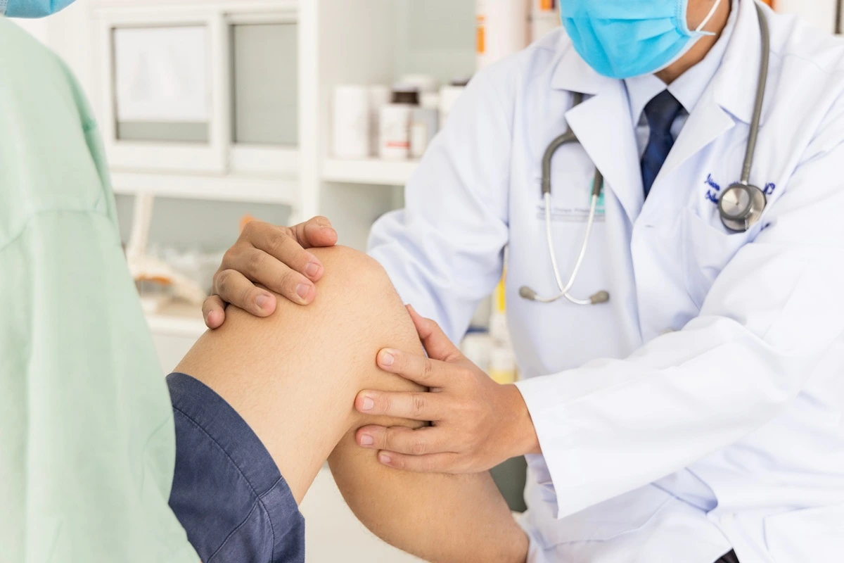 Why More Young Patients Are Choosing Early Knee Replacement ?